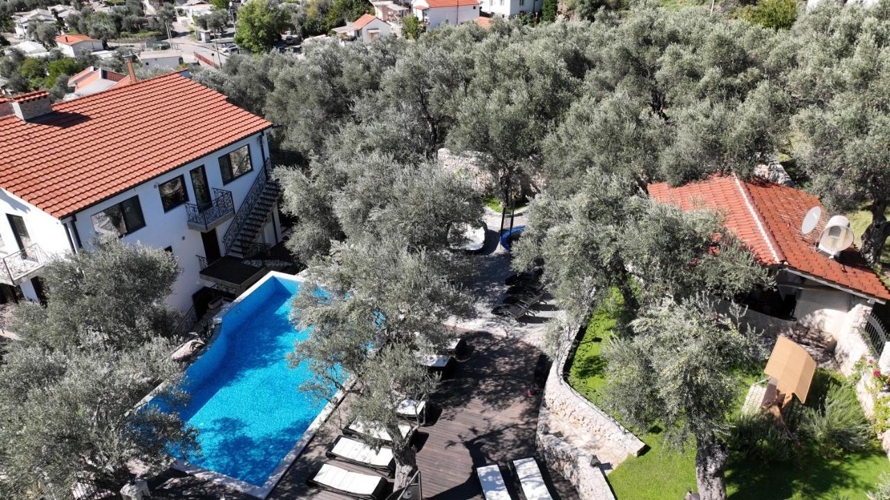 Apartments Villa St. Бар Екстер'єр фото