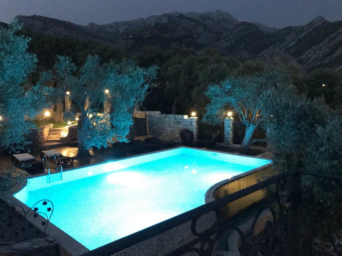 Apartments Villa St. Бар Екстер'єр фото